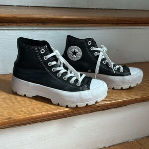 CONVERSE Lugged LEATHER Chuck Taylor All Star Womens High Tops
